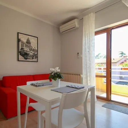Alenka Apartamento